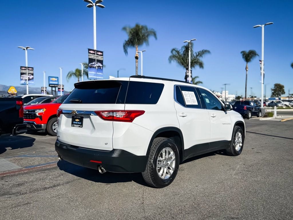2021 Chevrolet Traverse LT Cloth