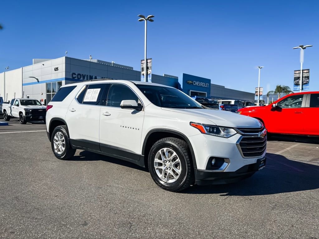 2021 Chevrolet Traverse LT Cloth