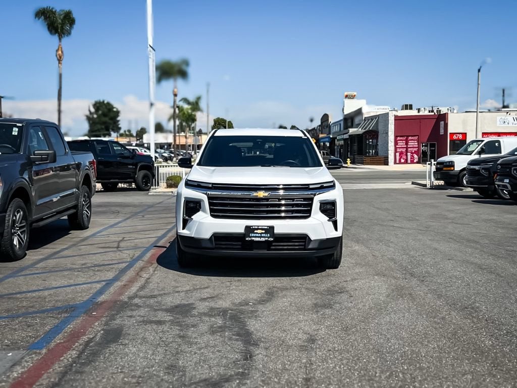 2025 Chevrolet Traverse FWD LT