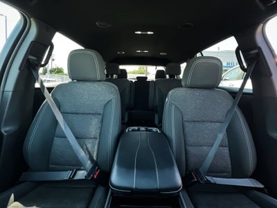 2025 Chevrolet Traverse FWD LT