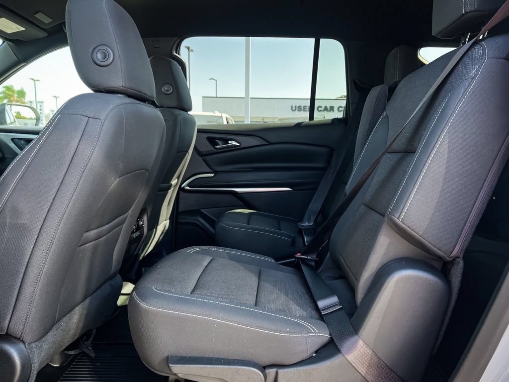 2025 Chevrolet Traverse FWD LT
