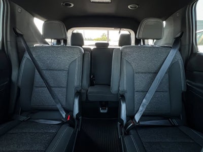 2025 Chevrolet Traverse FWD LT