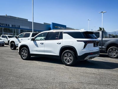 2025 Chevrolet Traverse FWD LT