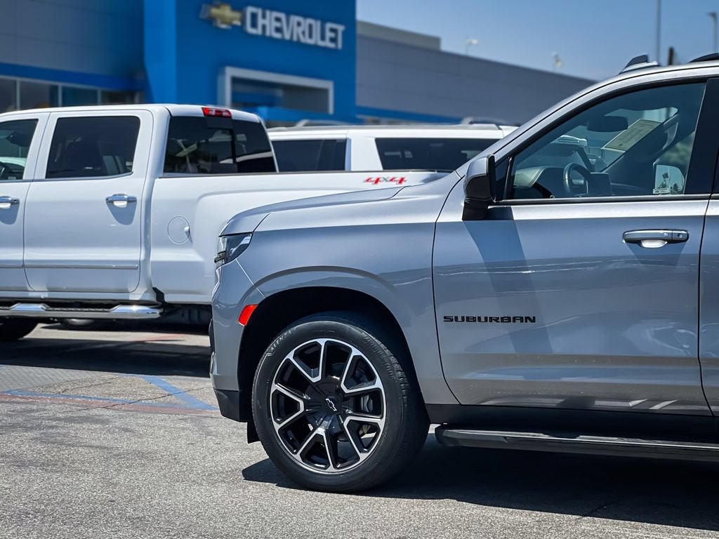 2021 Chevrolet Suburban RST