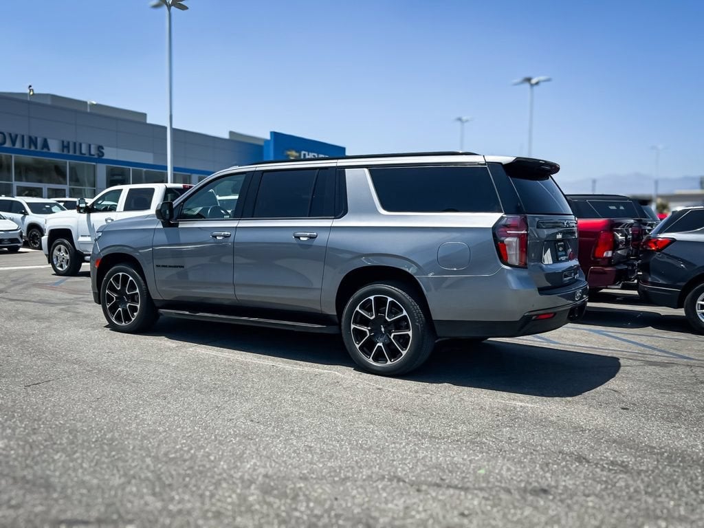 2021 Chevrolet Suburban RST