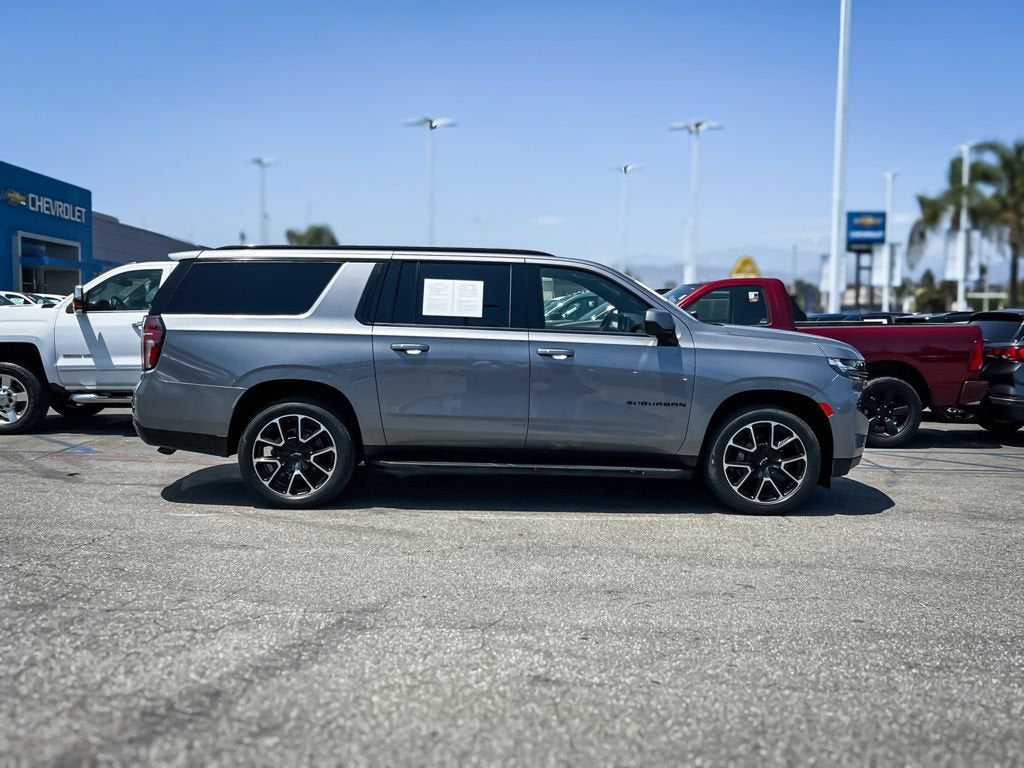 2021 Chevrolet Suburban RST