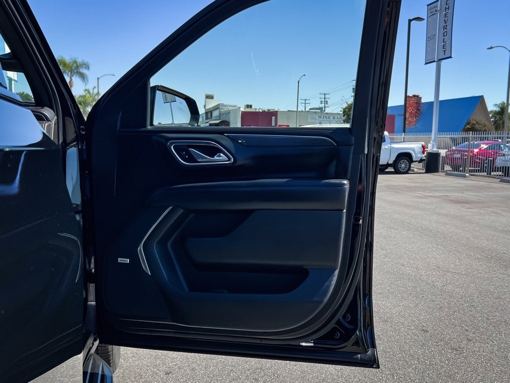 2021 Chevrolet Suburban RST
