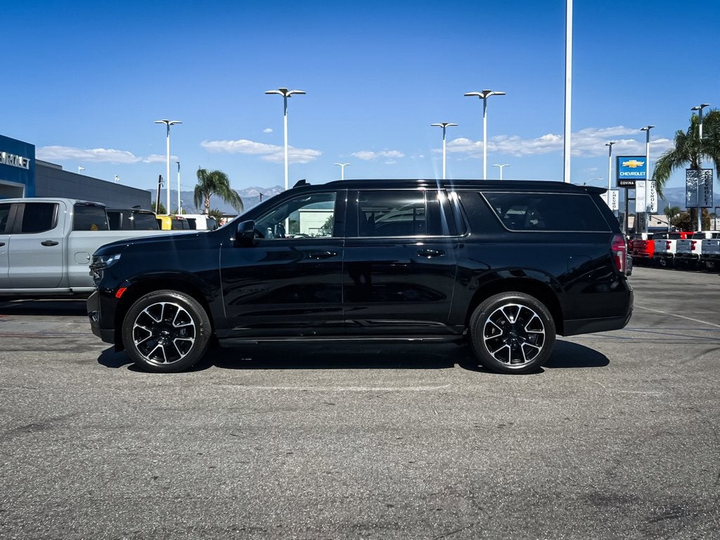 2021 Chevrolet Suburban RST
