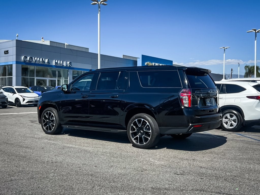2021 Chevrolet Suburban RST