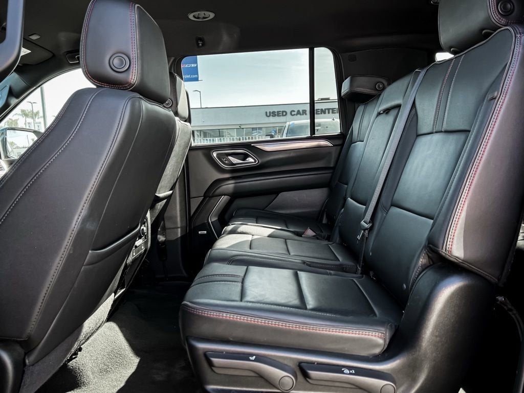 2024 Chevrolet Suburban RST