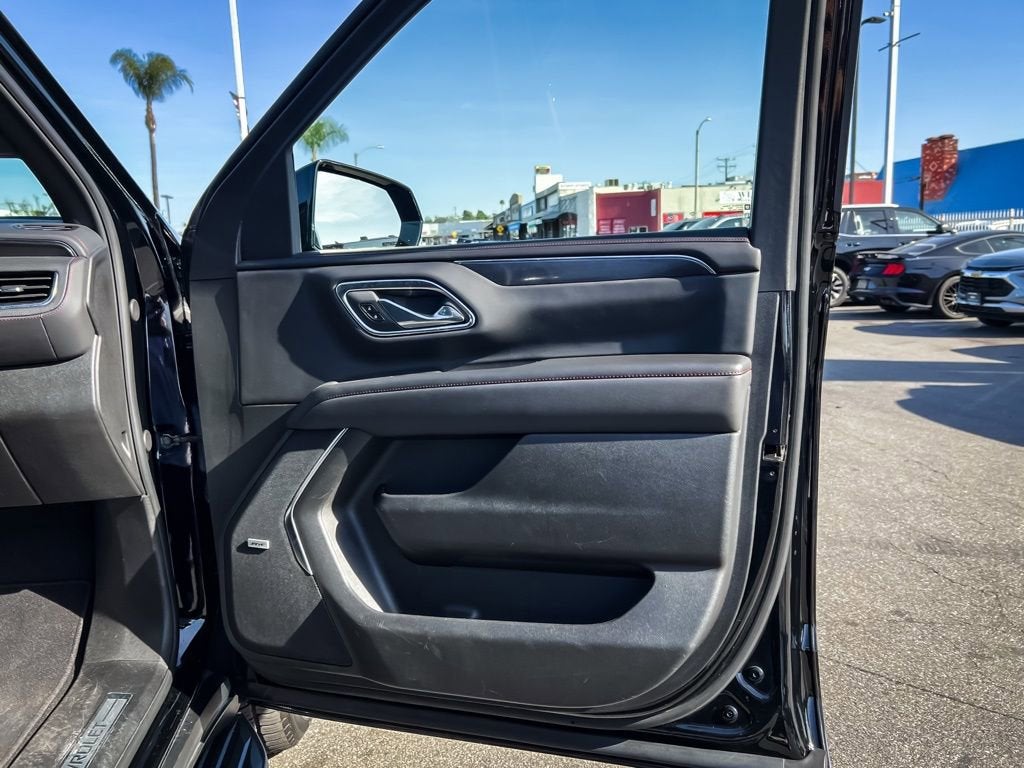 2024 Chevrolet Suburban RST