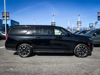 2024 Chevrolet Suburban RST