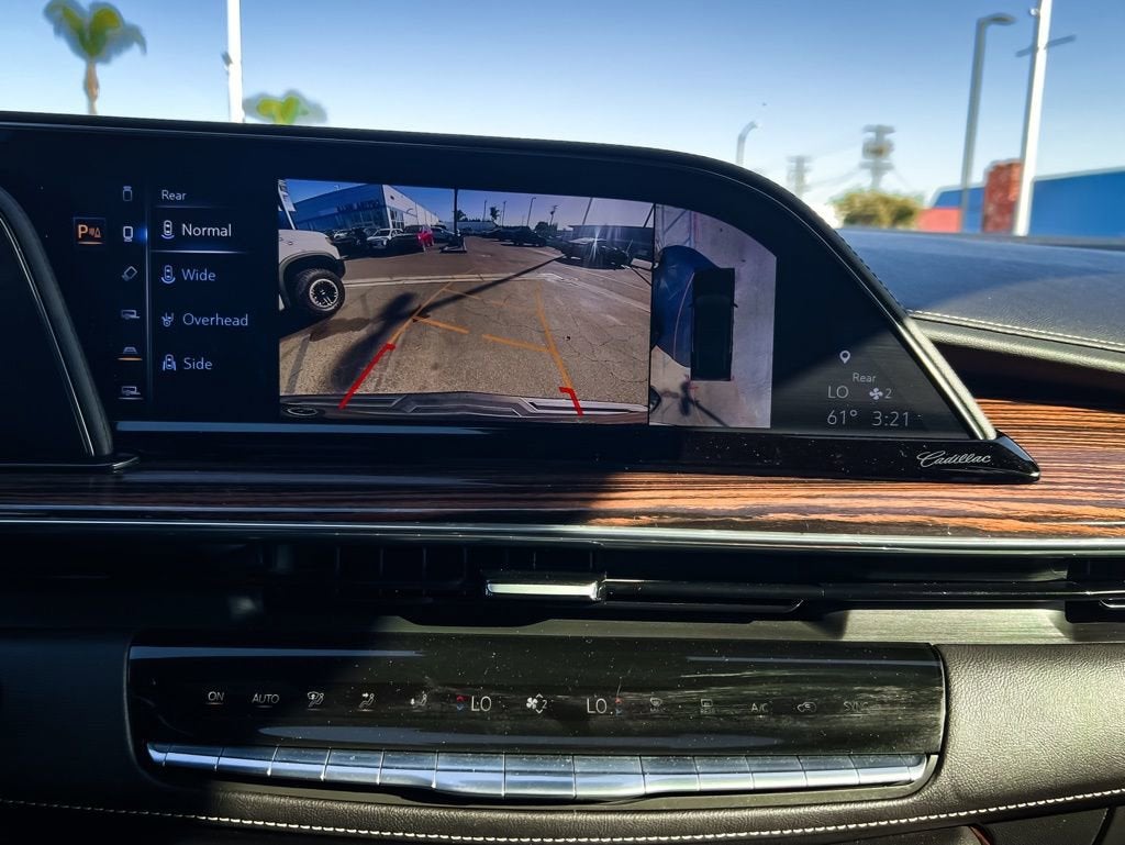 2023 Cadillac Escalade 4WD Premium Luxury