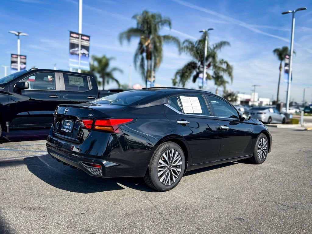 2023 Nissan Altima 2.5 SV