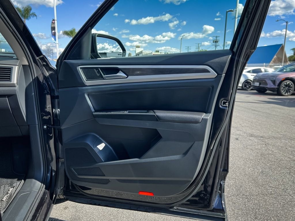 2020 Volkswagen Atlas 3.6L V6 SE w/Technology
