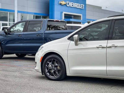 2020 Chrysler Pacifica Touring L Plus
