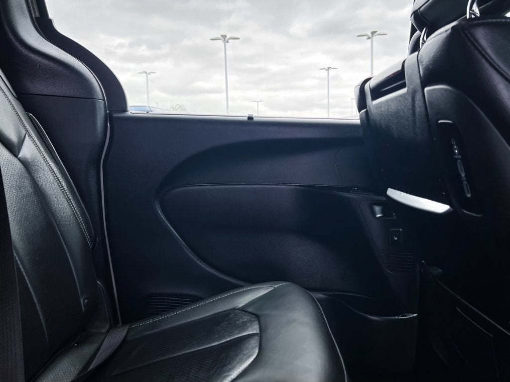 2020 Chrysler Pacifica Touring L Plus