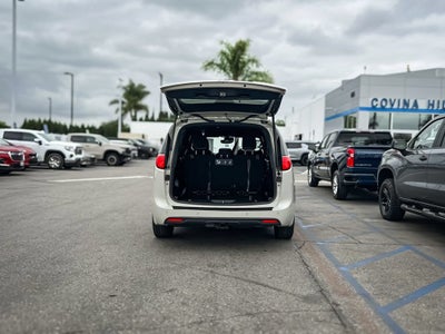 2020 Chrysler Pacifica Touring L Plus