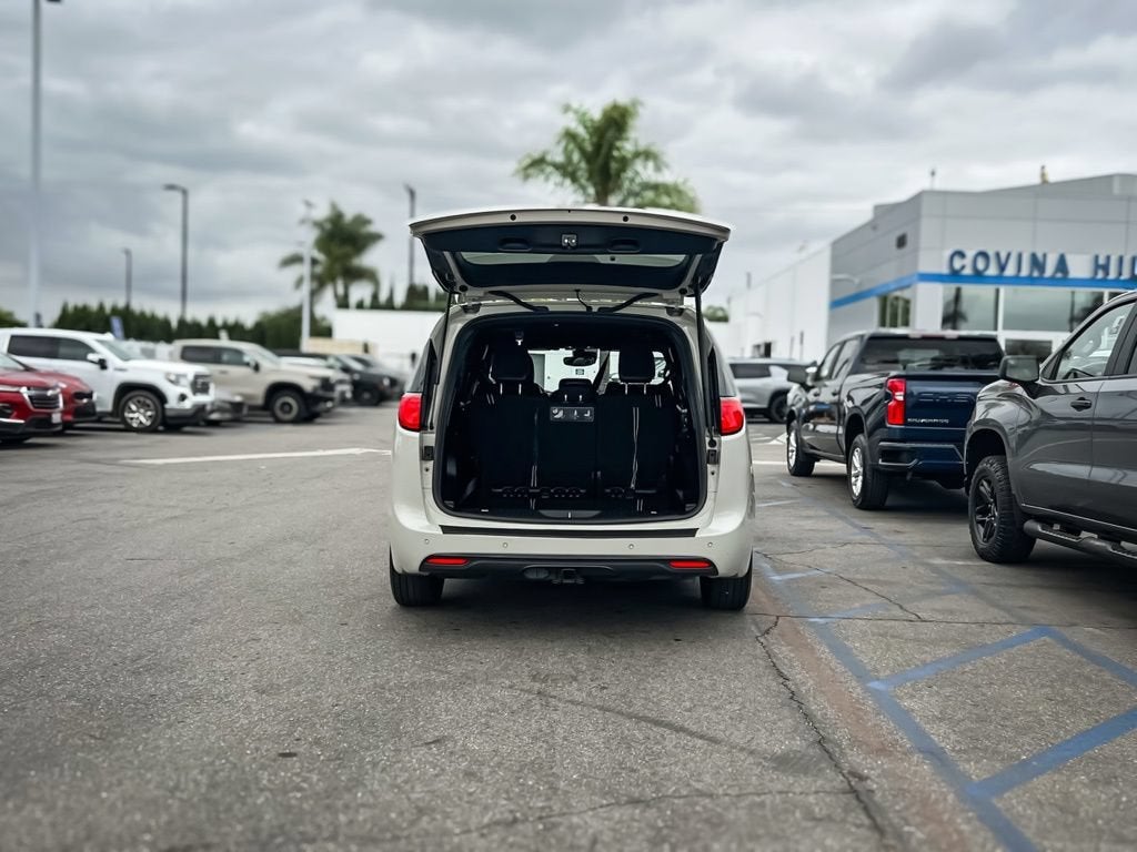2020 Chrysler Pacifica Touring L Plus