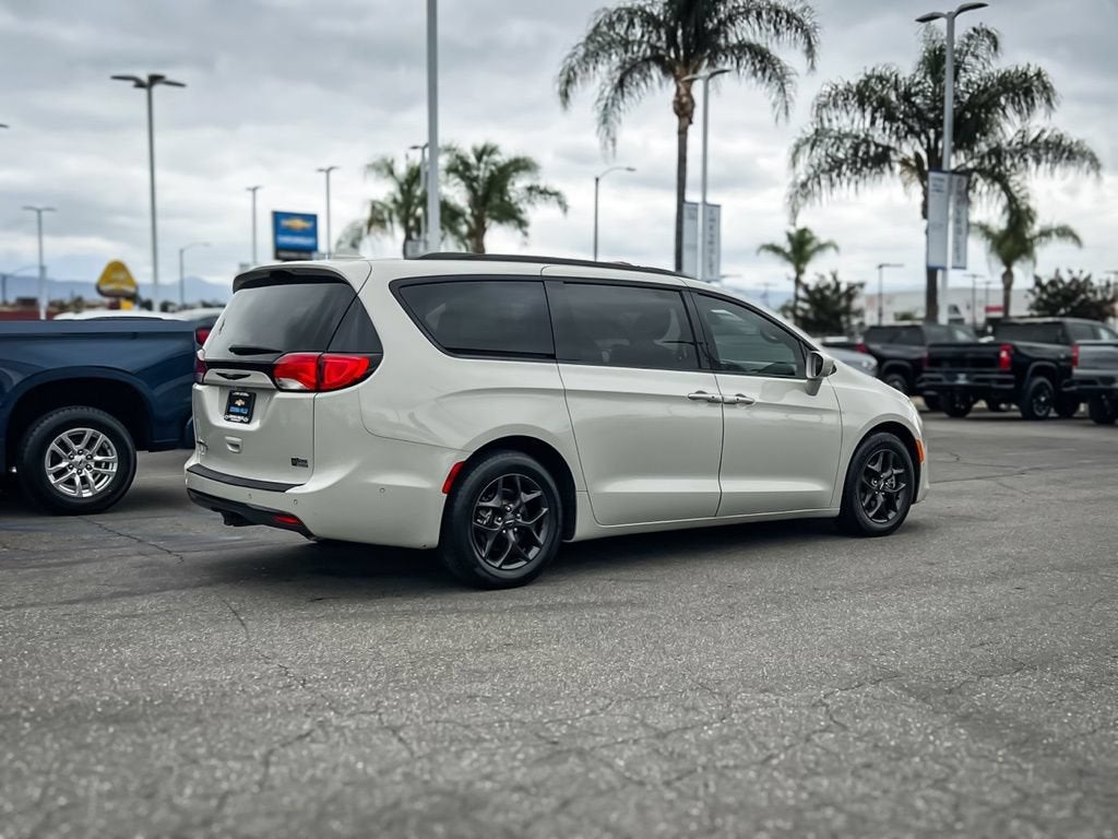 2020 Chrysler Pacifica Touring L Plus