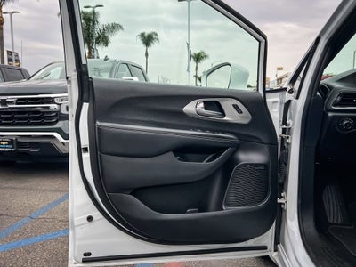 2021 Chrysler Pacifica Hybrid Limited