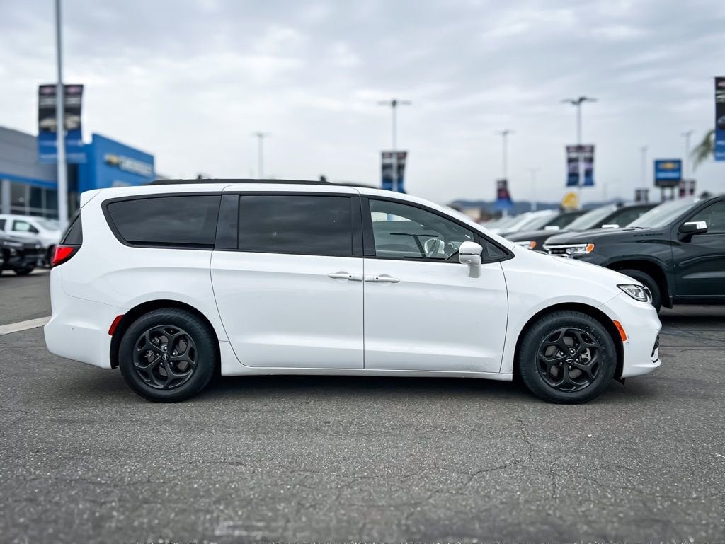 2021 Chrysler Pacifica Hybrid Limited