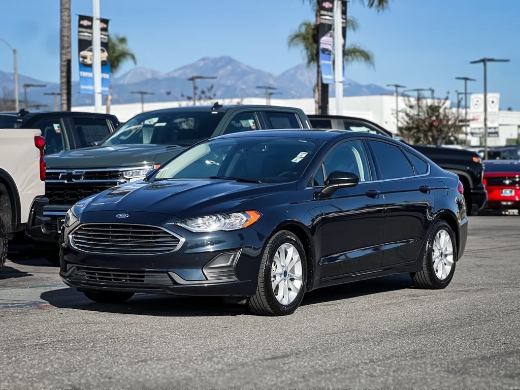2020 Ford Fusion SE