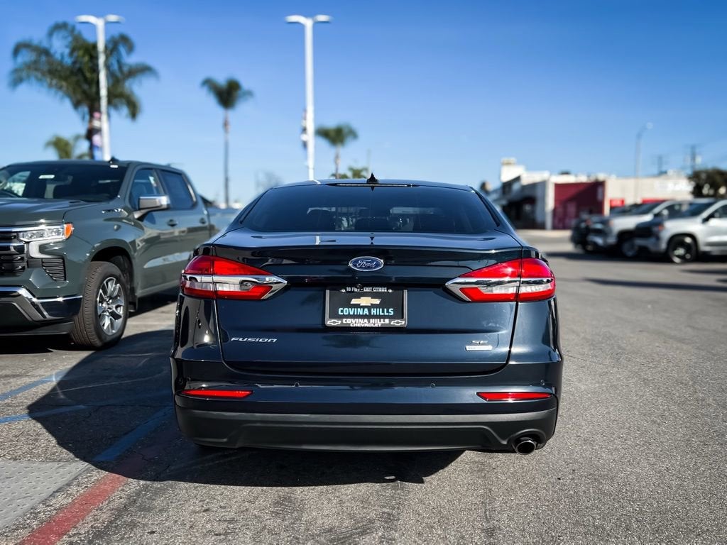 2020 Ford Fusion SE