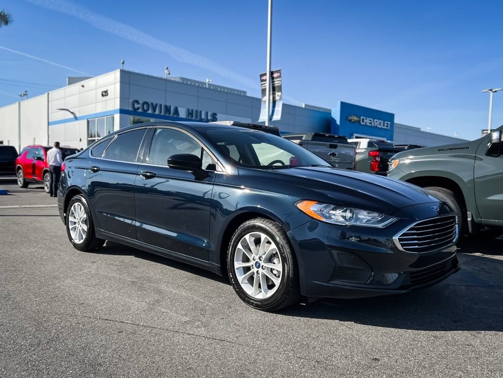 2020 Ford Fusion SE