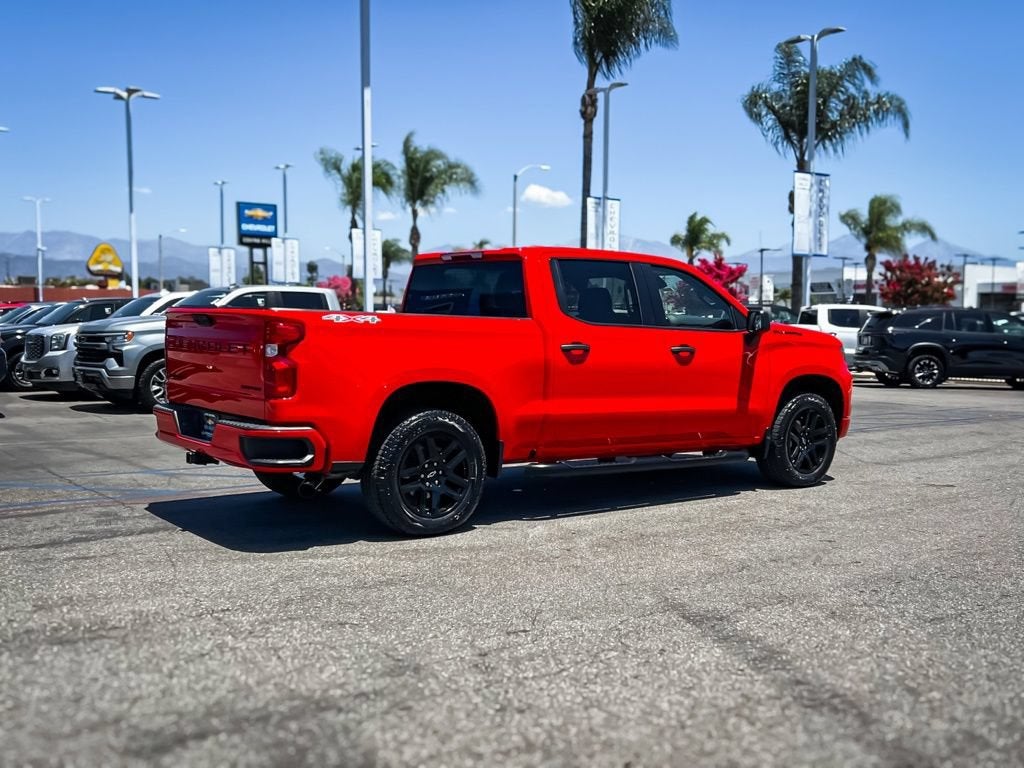 2025 Chevrolet Silverado 1500 Custom