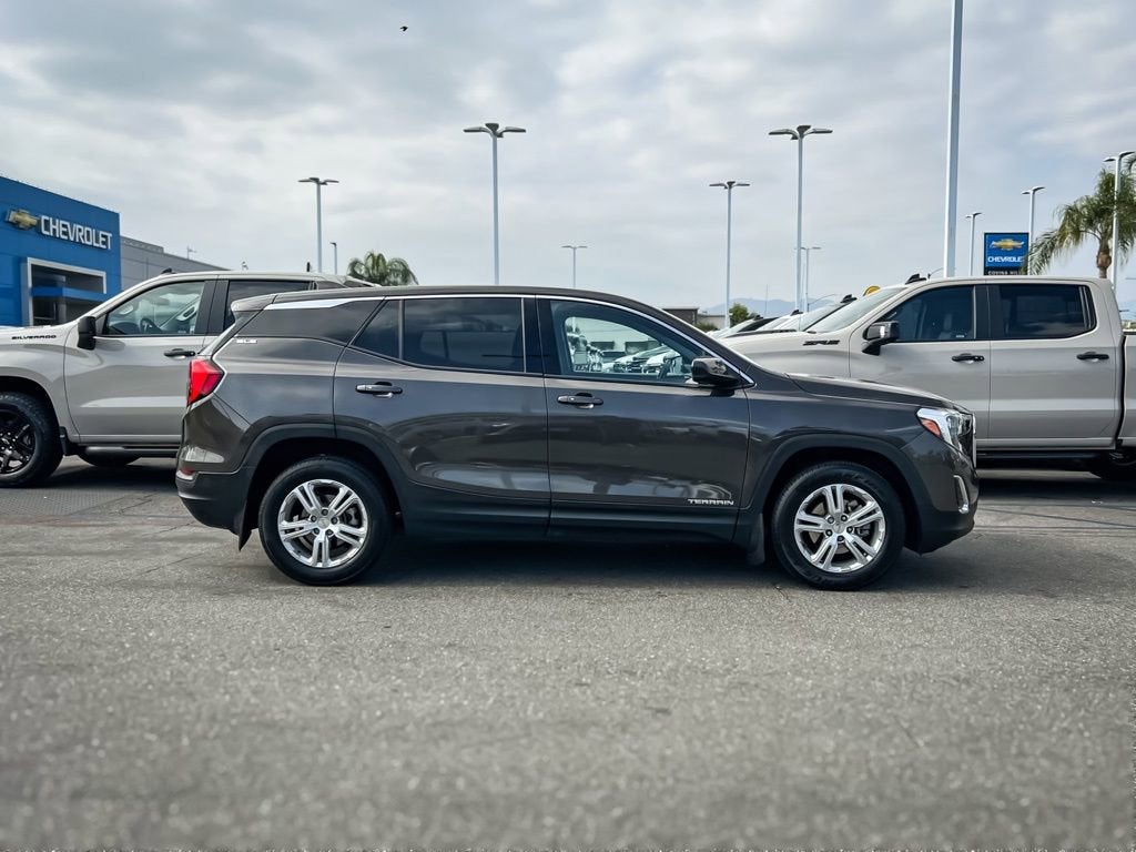 2020 GMC Terrain SLE