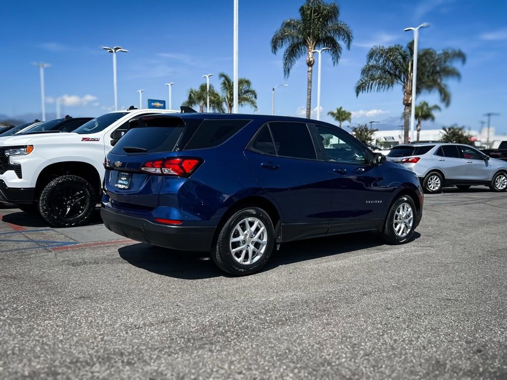 2023 Chevrolet Equinox LS