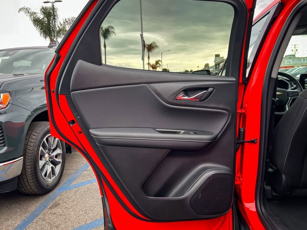 2025 Chevrolet Blazer LT