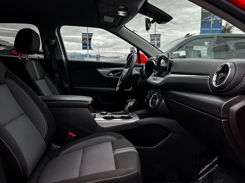 2025 Chevrolet Blazer LT