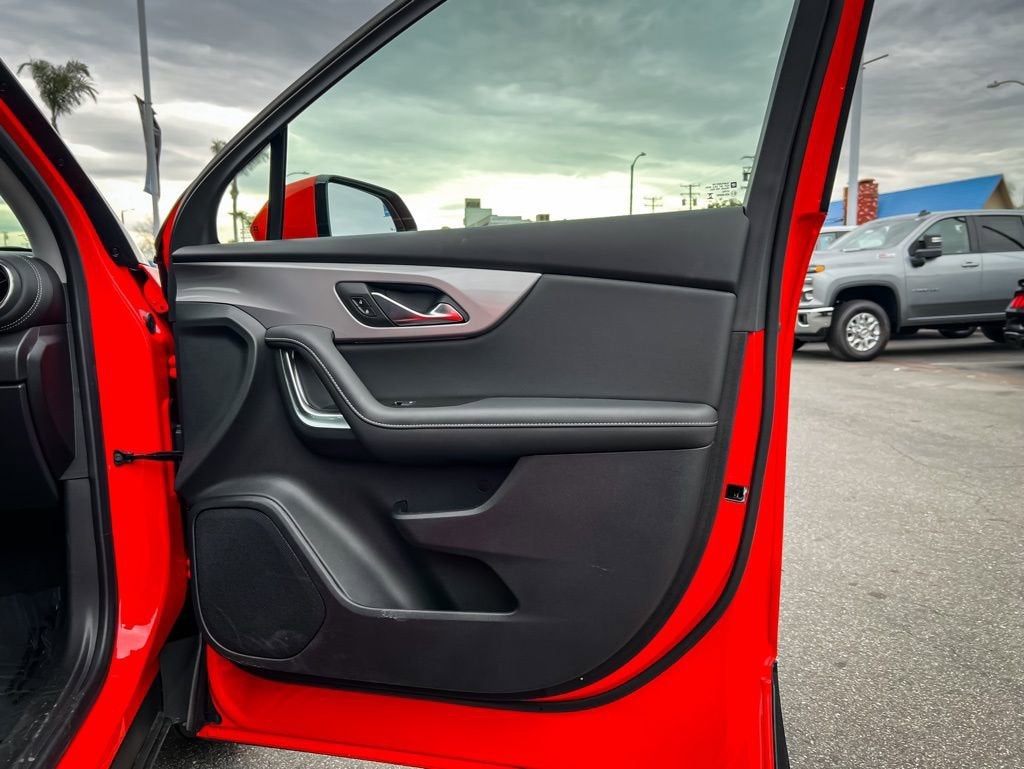 2025 Chevrolet Blazer LT