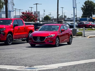 2018 Mazda Mazda3 4-Door Sport