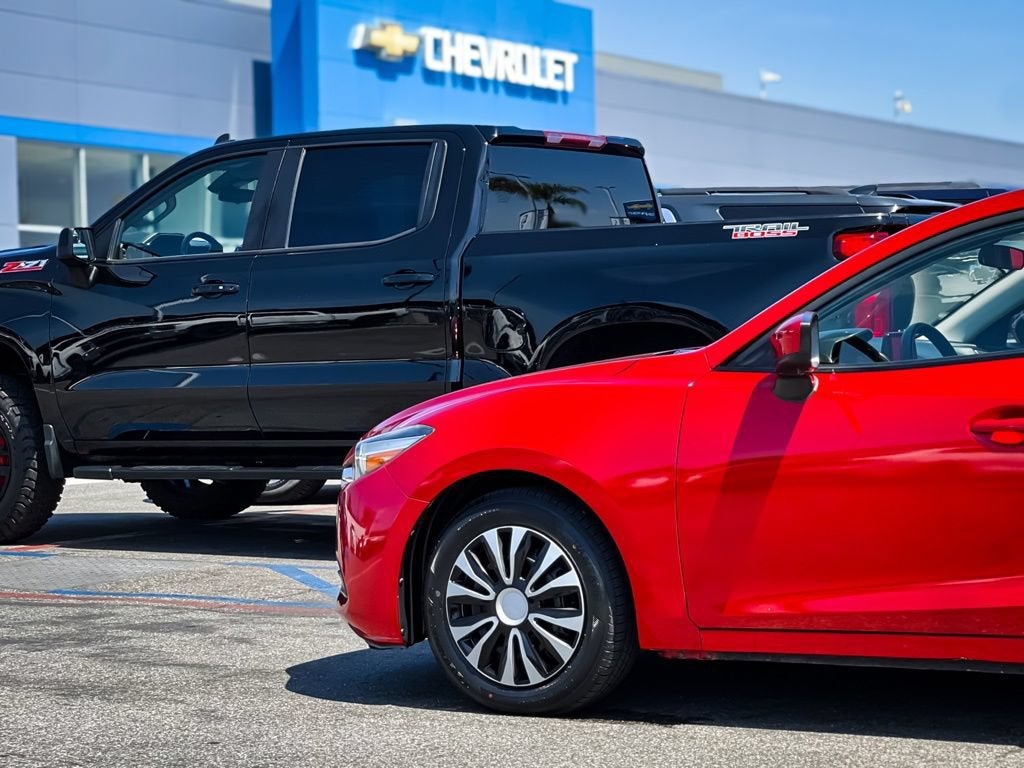 2018 Mazda Mazda3 4-Door Sport
