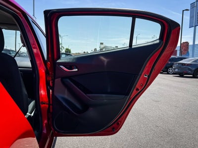 2018 Mazda Mazda3 4-Door Sport