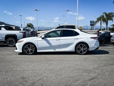 2020 Toyota Camry LE