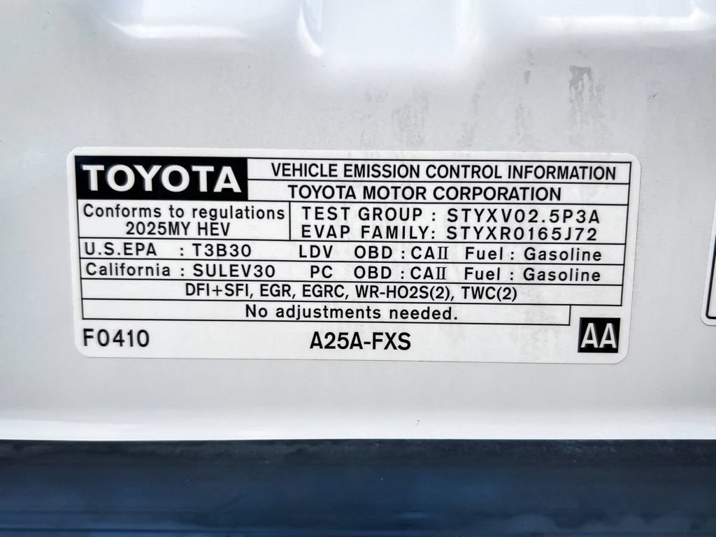 2025 Toyota Camry LE