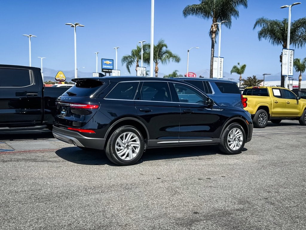 2025 Lincoln Corsair Premiere