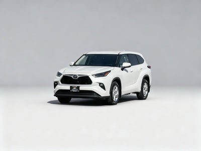 2022 Toyota Highlander LE