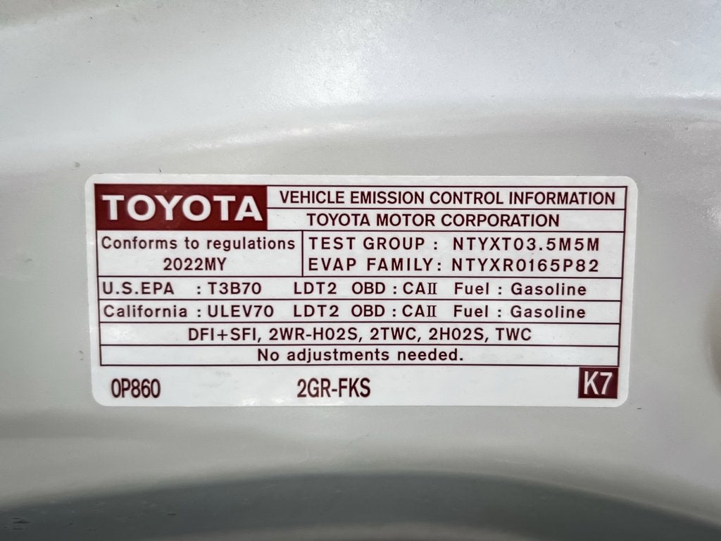 2022 Toyota Highlander LE