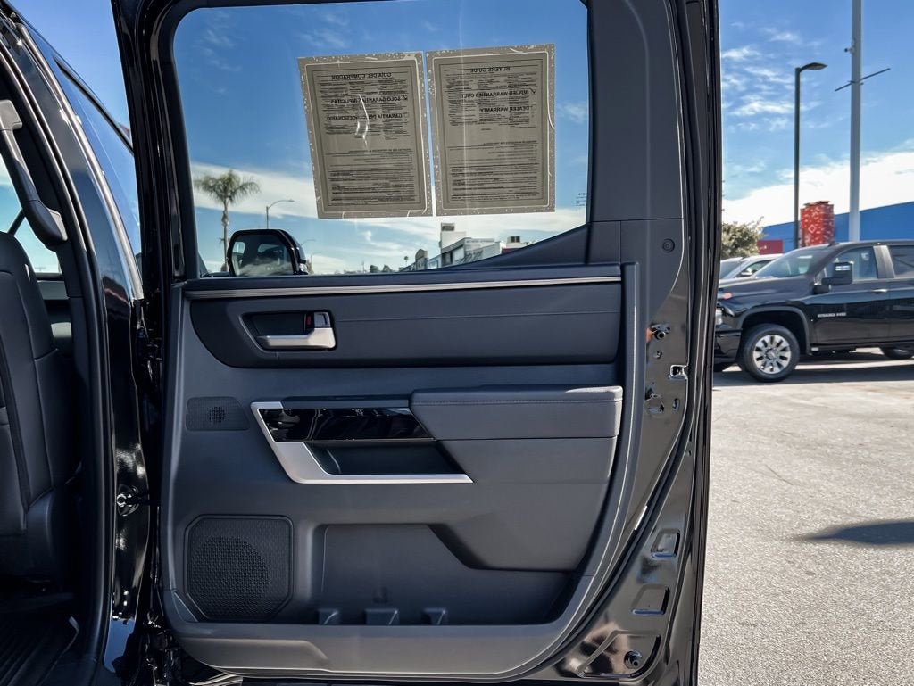 2025 Toyota Tundra SR5