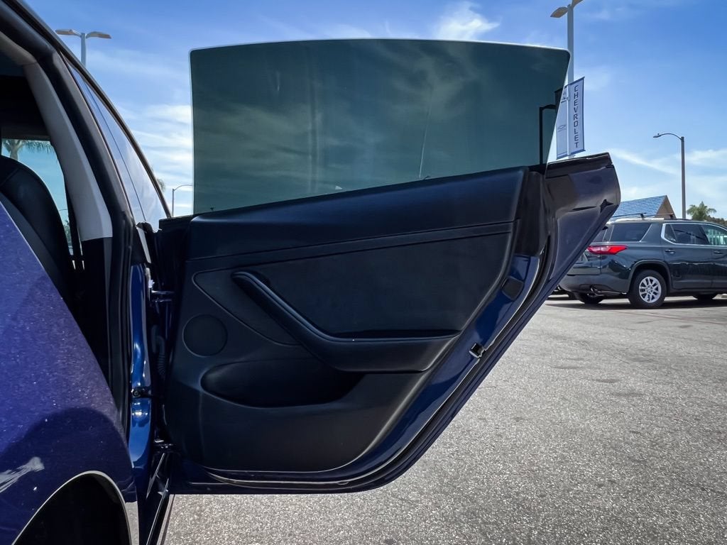2023 Tesla Model 3 RWD