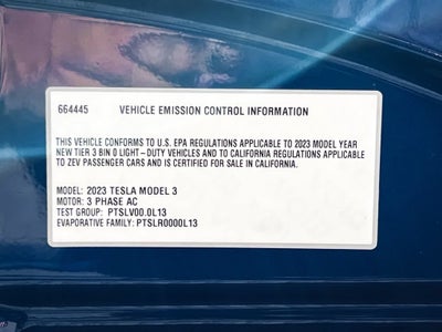2023 Tesla Model 3 RWD