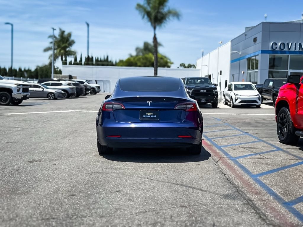 2023 Tesla Model 3 RWD