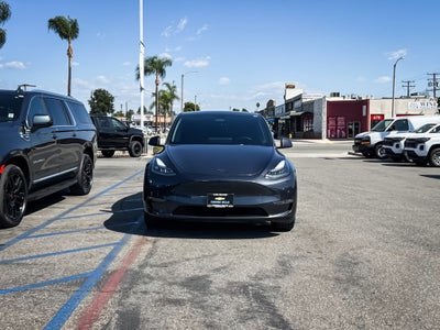 2024 Tesla Model Y Long Range