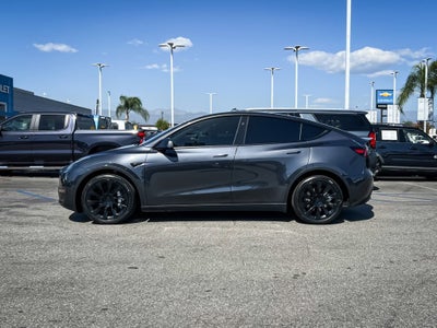2024 Tesla Model Y Long Range