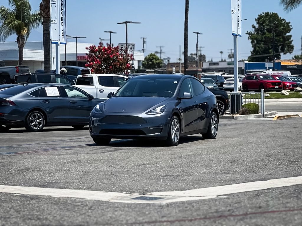 Used 2023 Tesla Model Y Long Range with VIN 7SAYGDEE6PF914052 for sale in Covina, CA